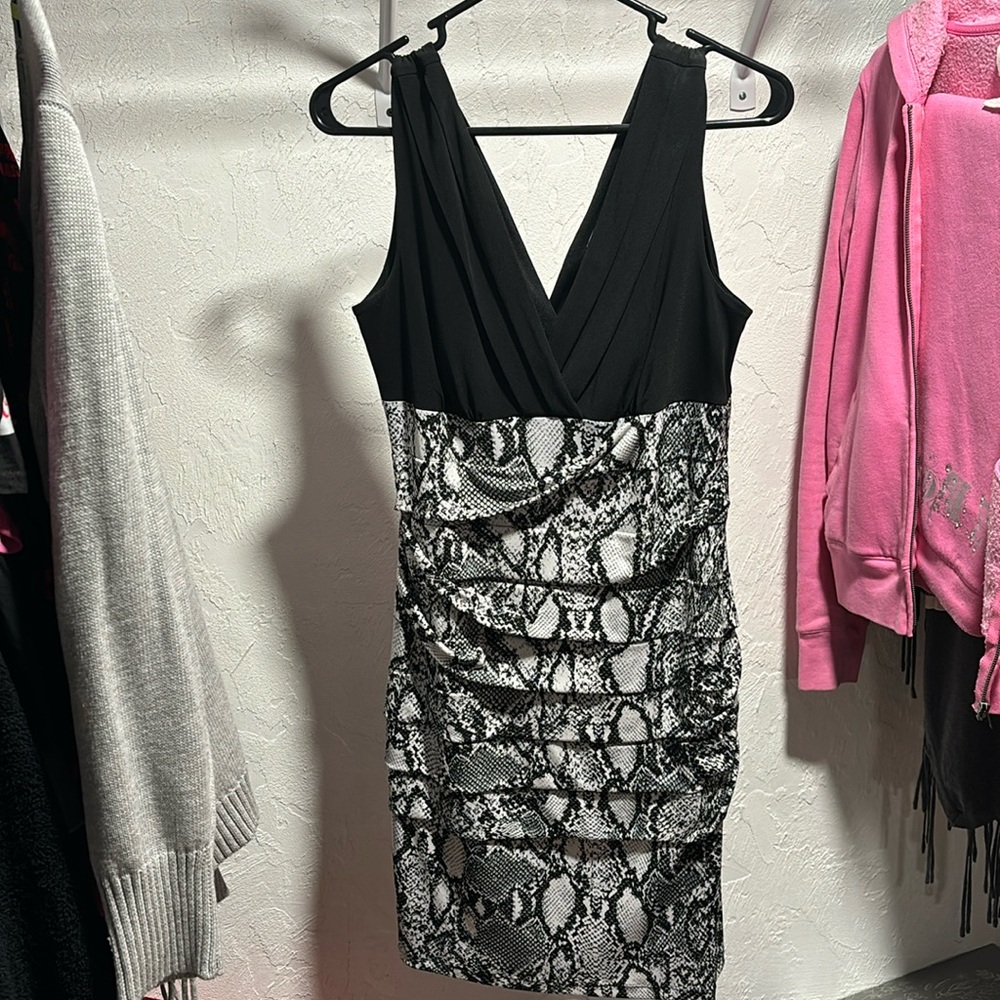 Black dress size 10